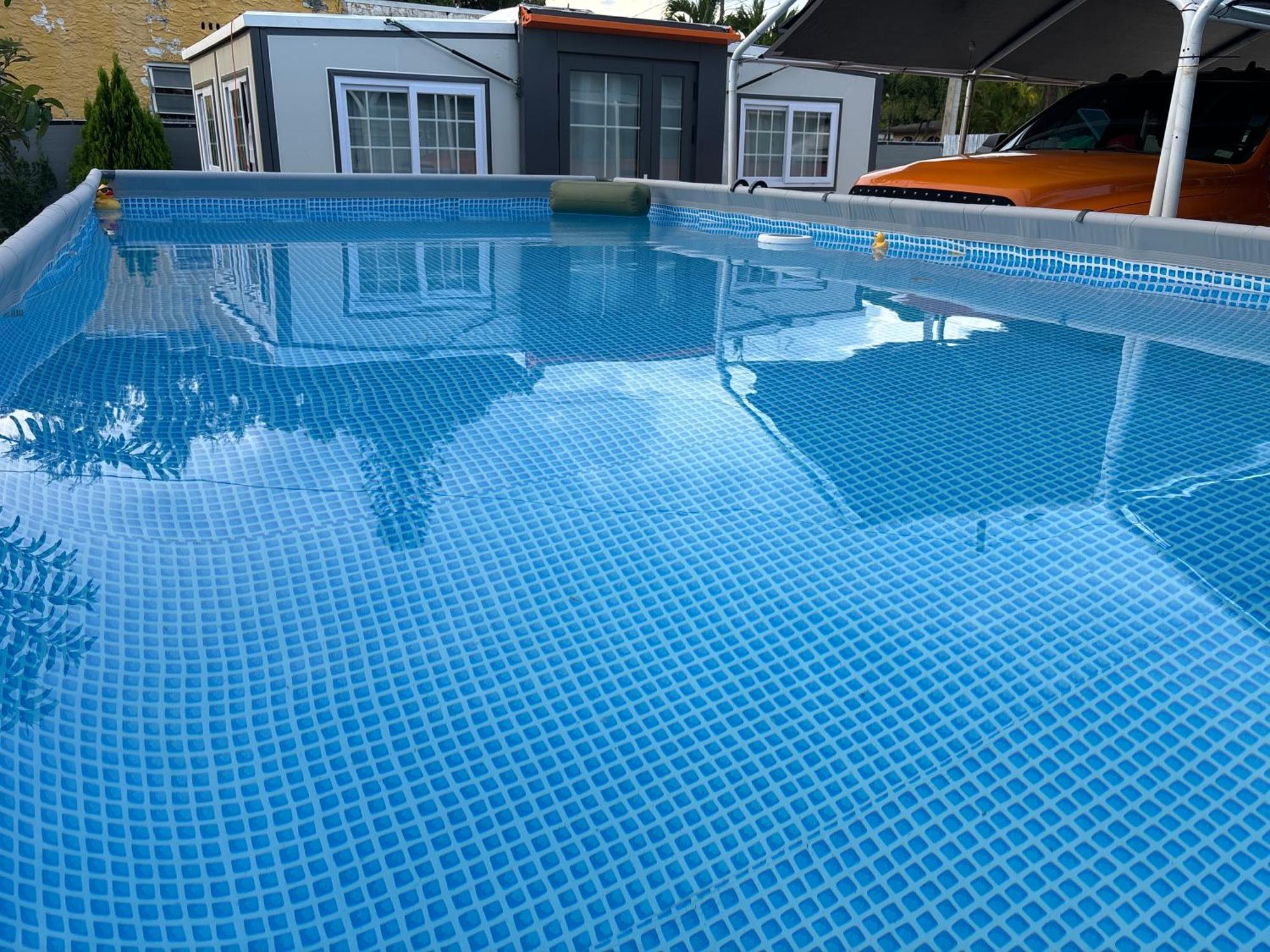 Mini House Oasis Hotel Miami Springs Exterior foto